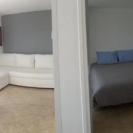 Bed & Breakfast Domestival 3*