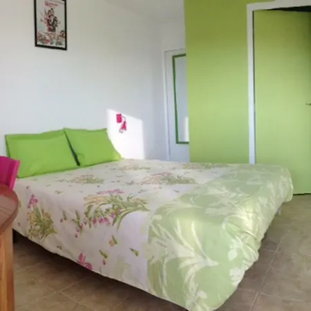 Domestival Bed & Breakfast