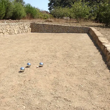 Domestival Bed & Breakfast