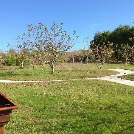 Alojamento de Acomodação e Pequeno-almoço Domestival