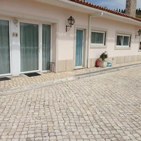 Domestival Alojamento de Acomodação e Pequeno-almoço