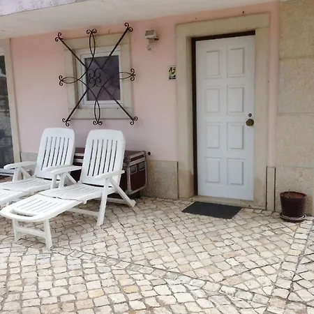 Domestival Alojamento de Acomodação e Pequeno-almoço